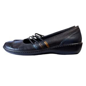 Nurture Mary Jane Flats Womens Black Pebbled Leather Blue Brown Tan Accents 8M